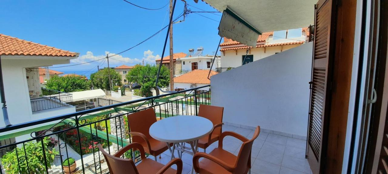 Maistreli Hotel Apartments Stoúpa Dış mekan fotoğraf