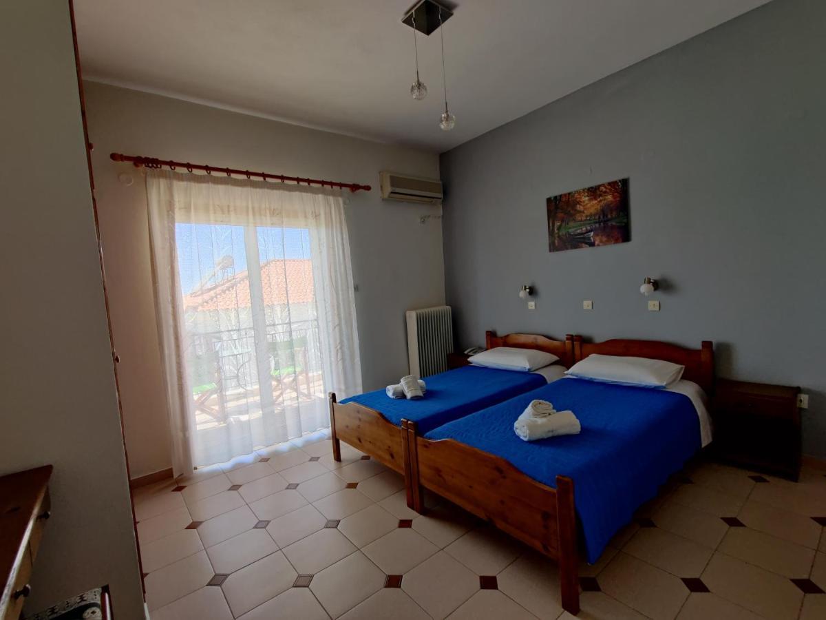 Maistreli Hotel Apartments Stoúpa Dış mekan fotoğraf