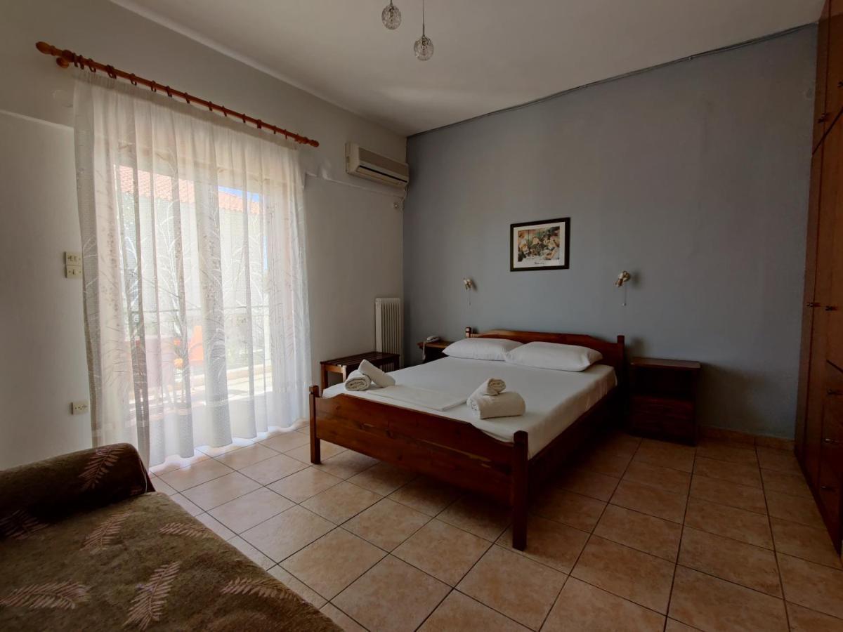 Maistreli Hotel Apartments Stoúpa Dış mekan fotoğraf