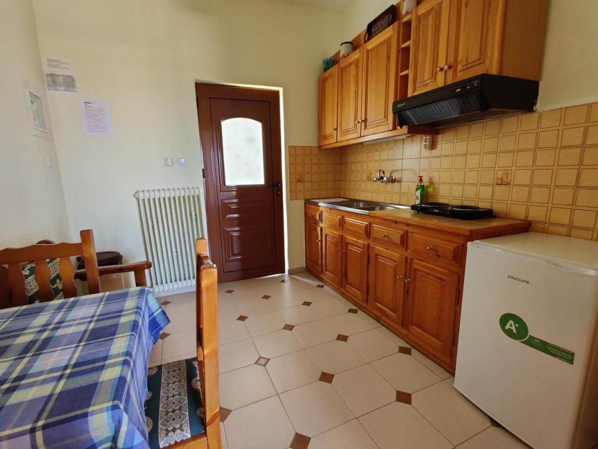 Maistreli Hotel Apartments Stoúpa Dış mekan fotoğraf