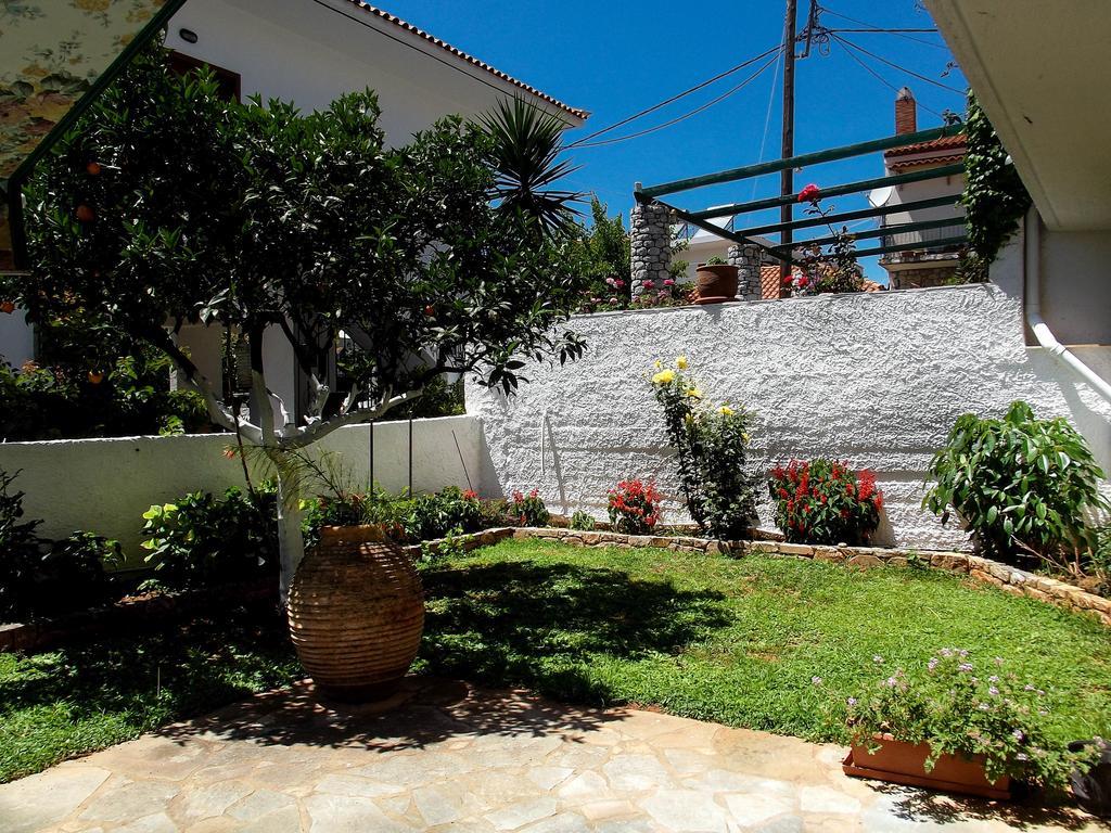Maistreli Hotel Apartments Stoúpa Dış mekan fotoğraf
