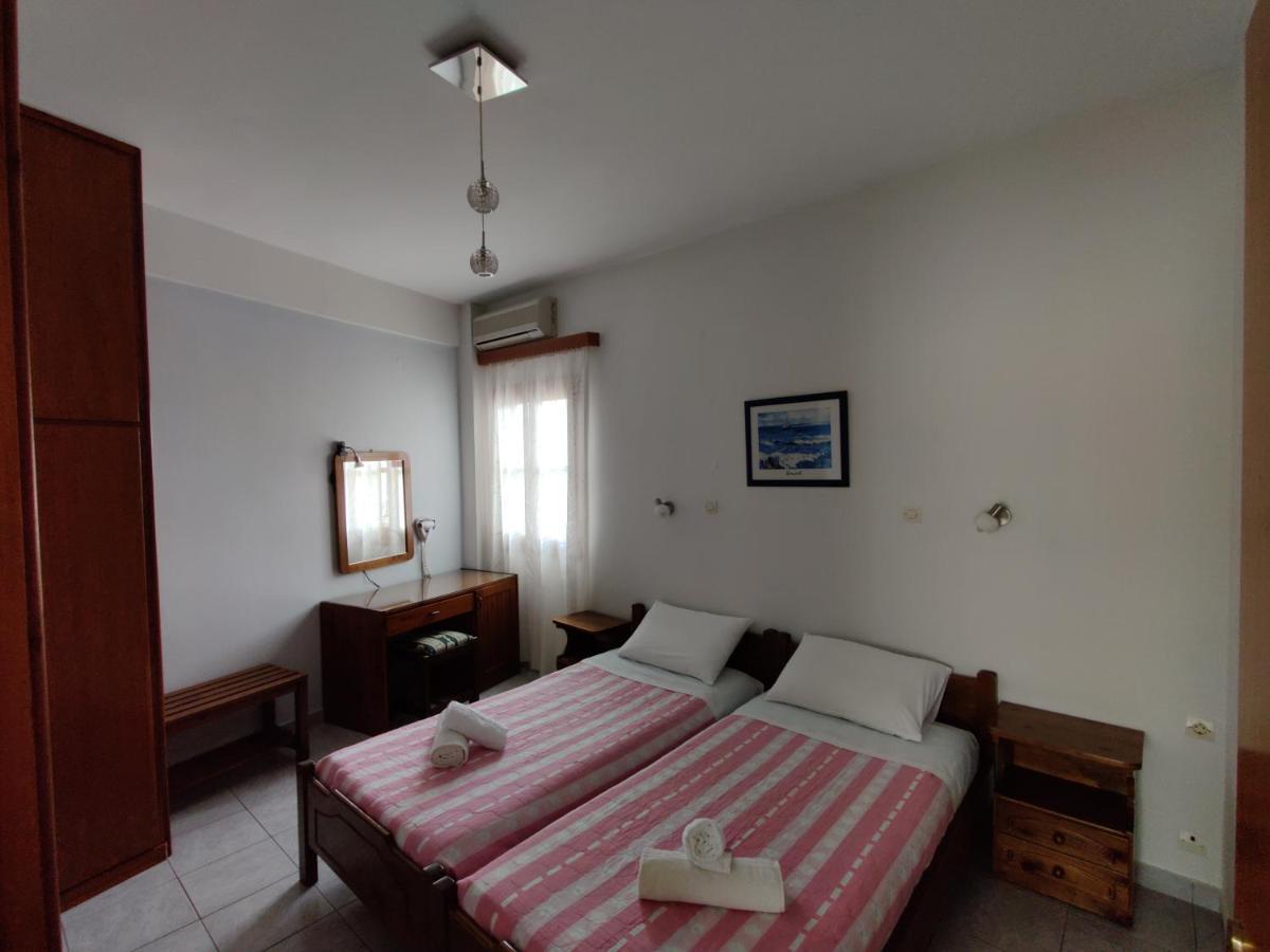 Maistreli Hotel Apartments Stoúpa Dış mekan fotoğraf
